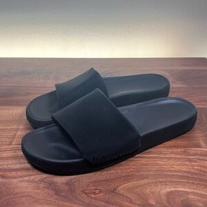 Lululemon Restfeel Slides